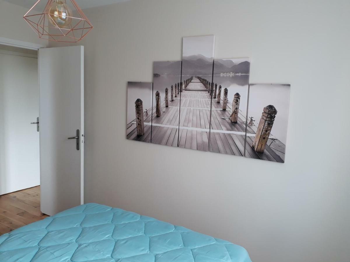 Gite " Le Vieux Noyer" Liesville-sur-Douve Экстерьер фото